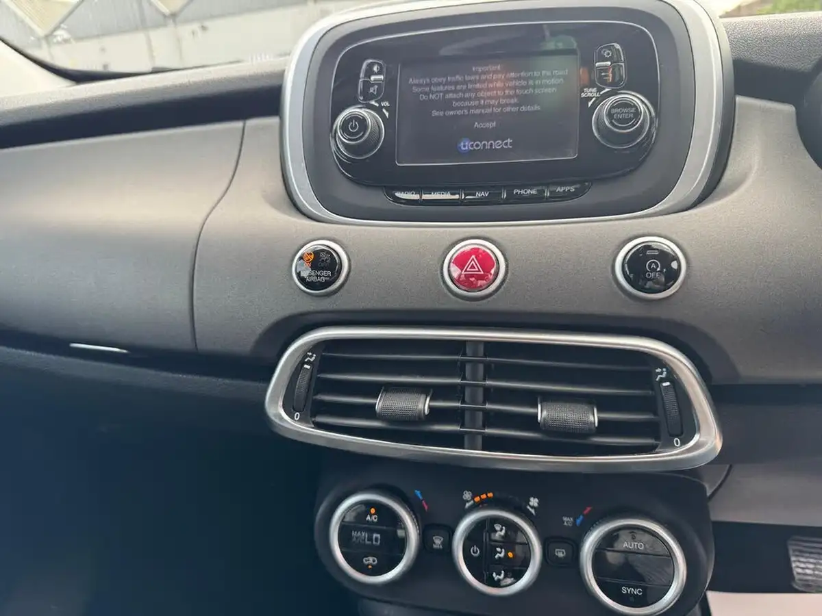 2016-fiat-500x-14-multiair-cross-140bhp-ddct-big-74
