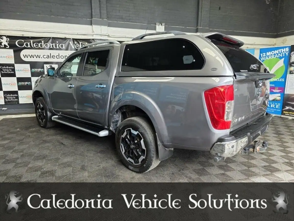 2021-nissan-navara-23dci-tt-tekna-8-navileather-auto-big-29