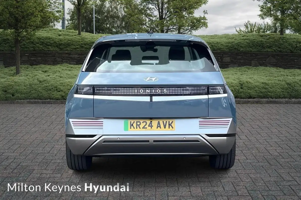 2024-hyundai-ioniq-5-e-premium-228ps-77kwh-rwd-big-3