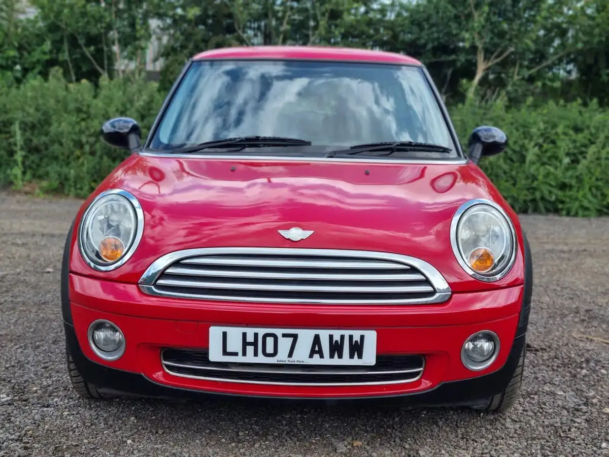 2007-mini-cooper-14-one-95bhp-big-2