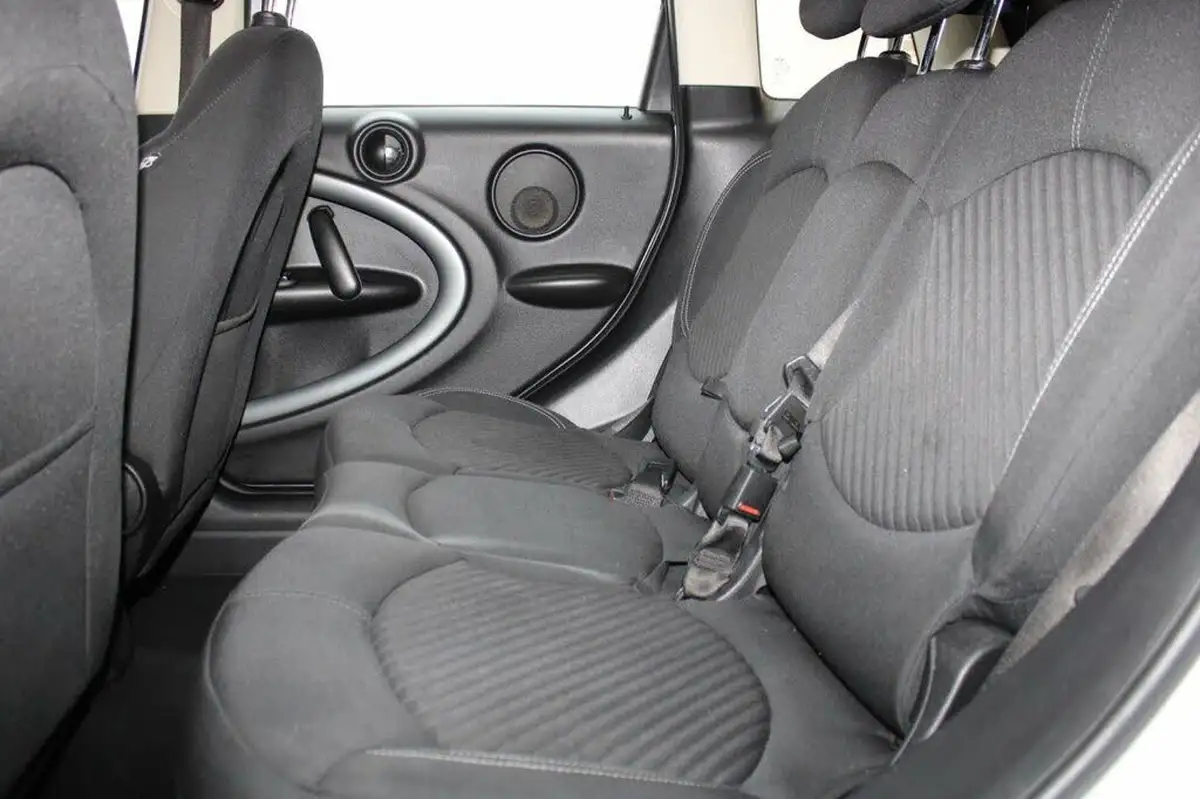 2016-mini-countryman-16-cooper-s-ss-all4-big-20