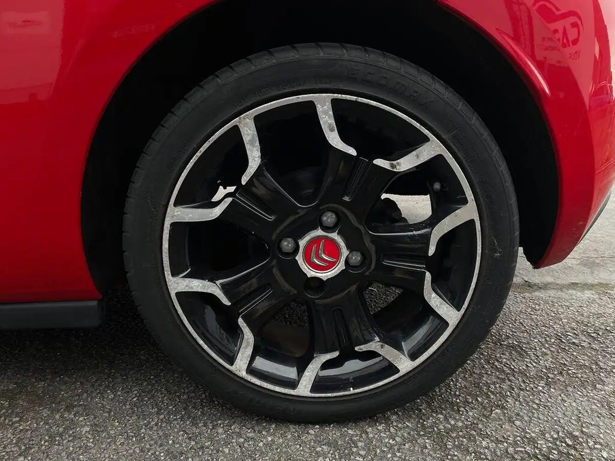 2012-citroen-ds3-16-dsport-plus-thp-155ps-big-21