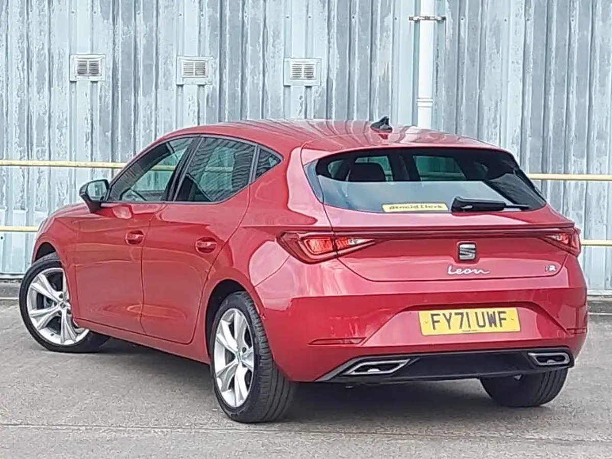 2020-seat-leon-15-tsi-evo-fr-150ps-hatchback-big-1