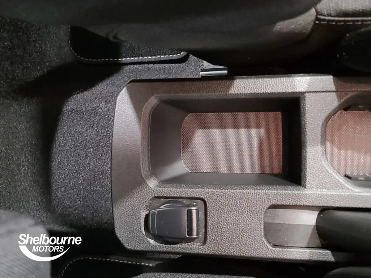 2022-dacia-sandero-10-tce-comfort-90bhp-big-5