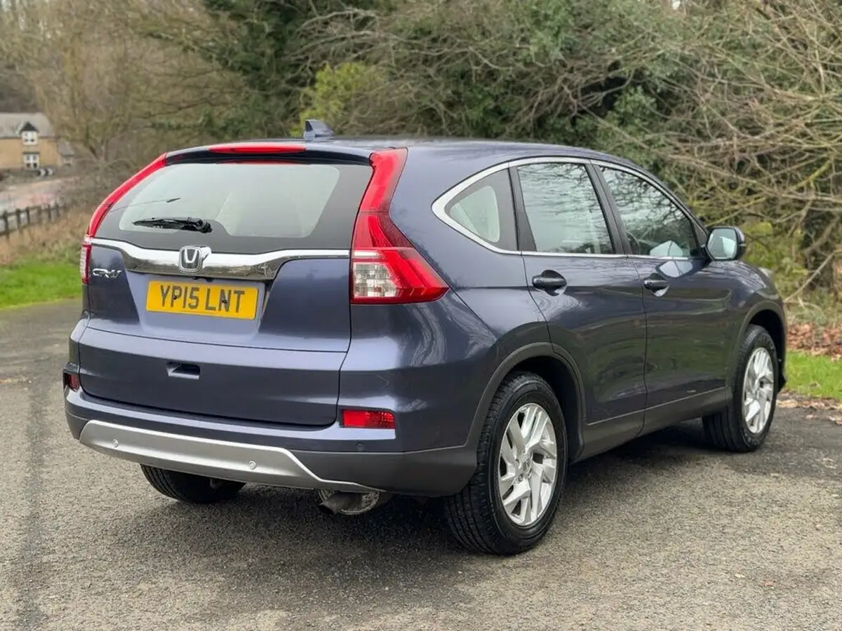 2015-honda-cr-v-16-i-dtec-se-honda-connect-160ps-4x4-big-3
