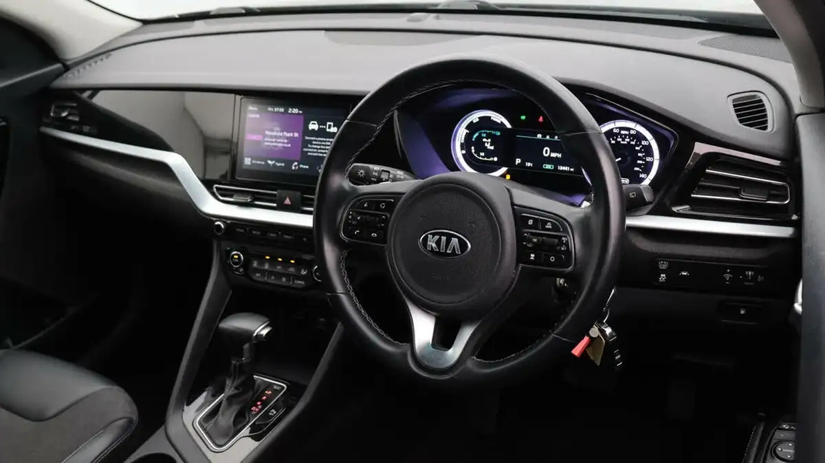 2020-kia-niro-16-gdi-2-big-9