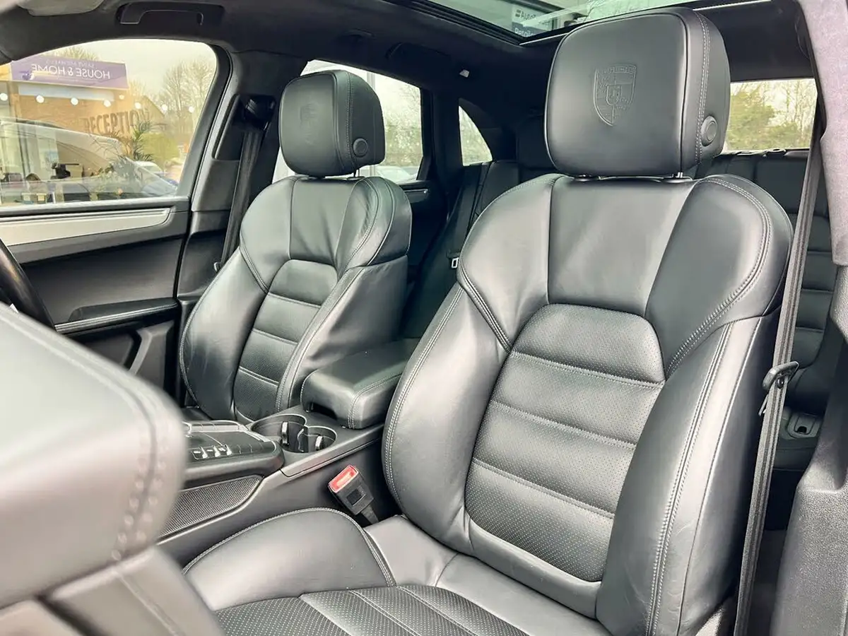 2019-porsche-macan-29-v6-turbo-big-13