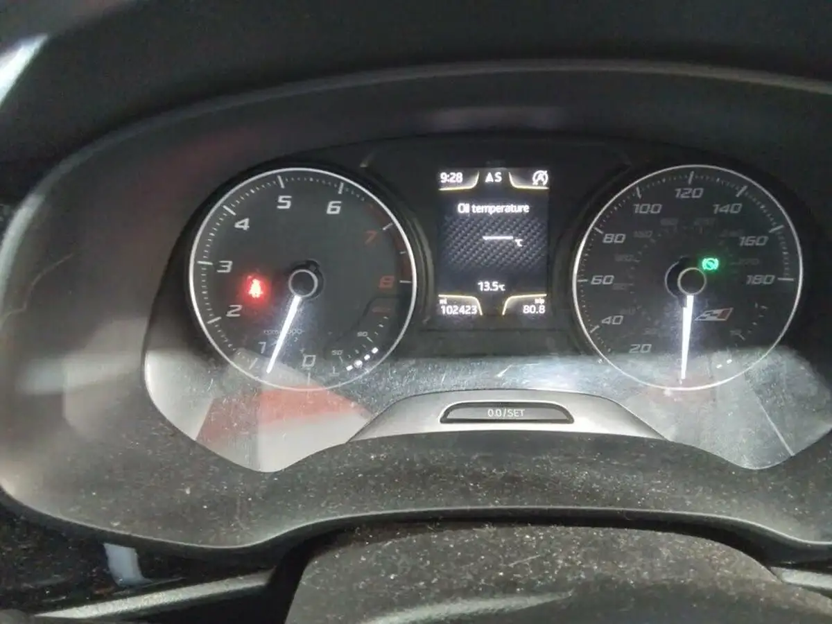 2014-seat-leon-20-cupra-280-ss-hatchback-5d-dsg-big-11