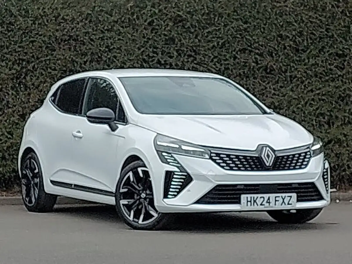 2024-renault-clio-16-techno-big-0
