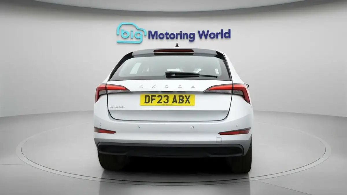 2023-skoda-scala-10-tsi-se-110ps-big-5