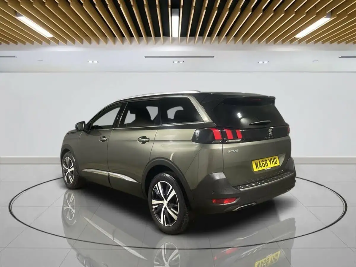 2018-peugeot-5008-suv-15-bluehdi-gt-line-big-4