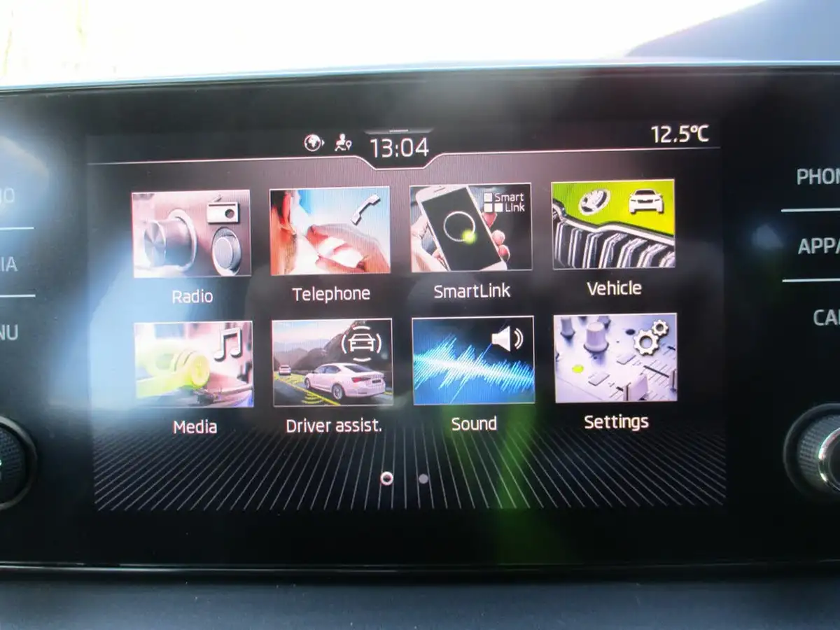 2023-skoda-scala-15-tsi-se-big-21
