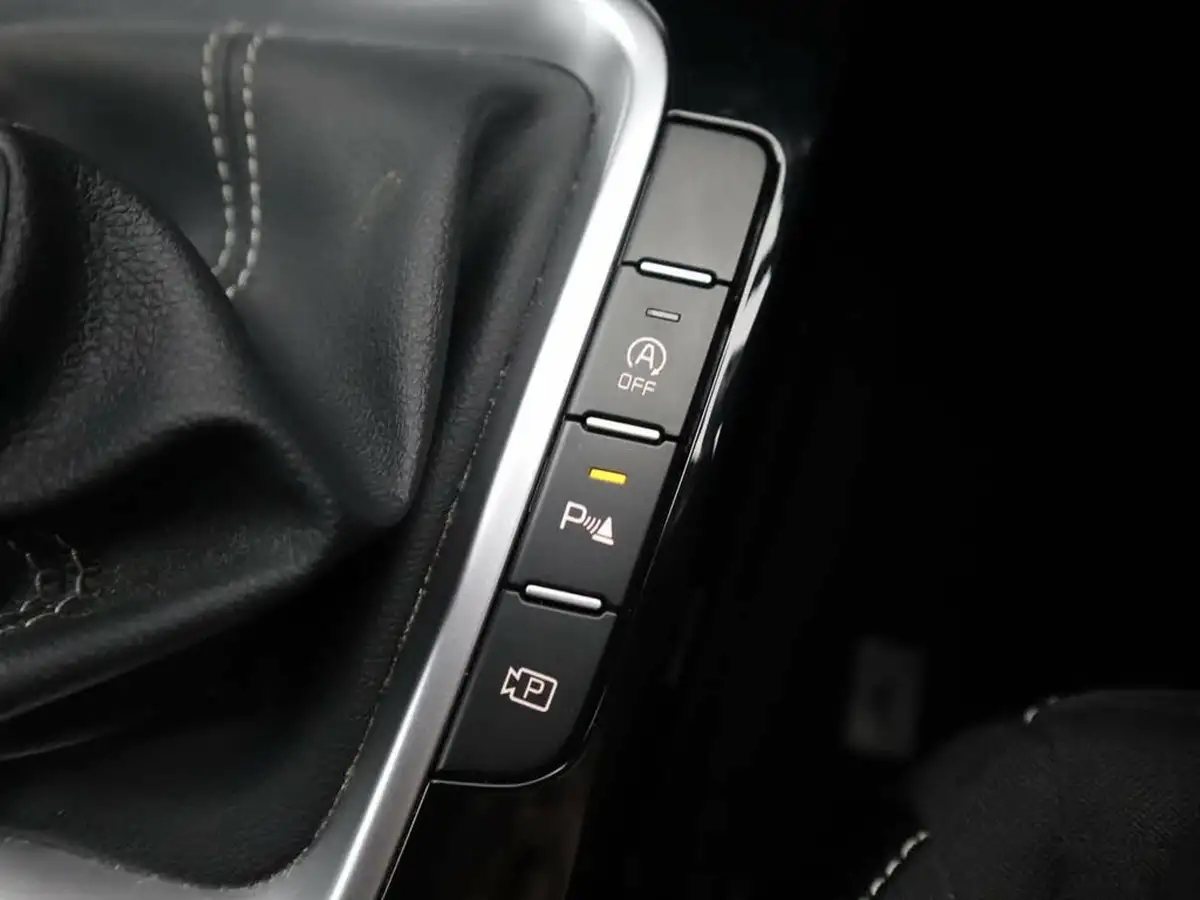 2022-kia-pro-ceed-15-t-gdi-gt-line-big-20