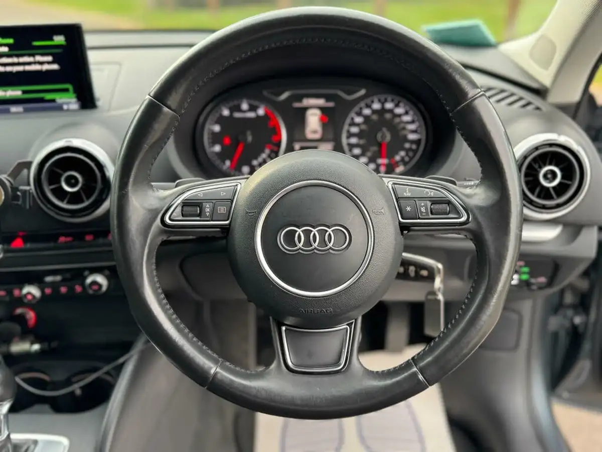 2013-audi-a3-18-tfsi-sportback-5d-1798cc-s-tronic-13my-big-39