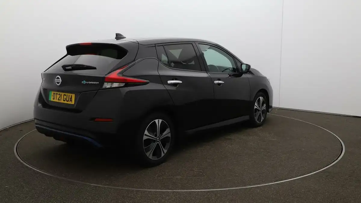 2021-nissan-leaf-e-n-connecta-big-45