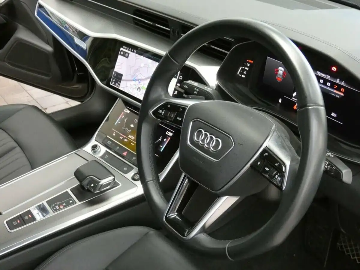 2021-audi-a6-saloon-20-40-tfsi-sport-big-32