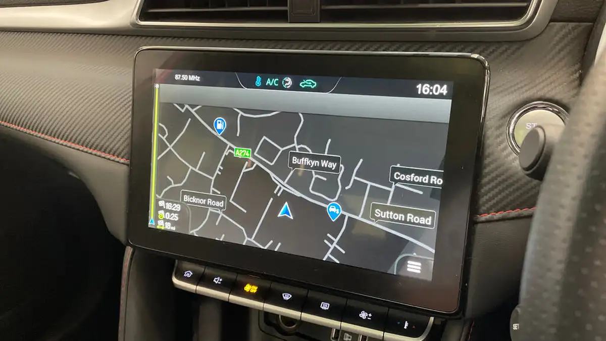 2023-mg-zs-suv-10t-gdi-exclusive-big-27