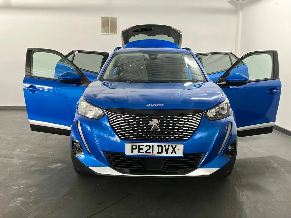 2021-peugeot-2008-suv-12-puretech-allure-premium-100bhp-big-48