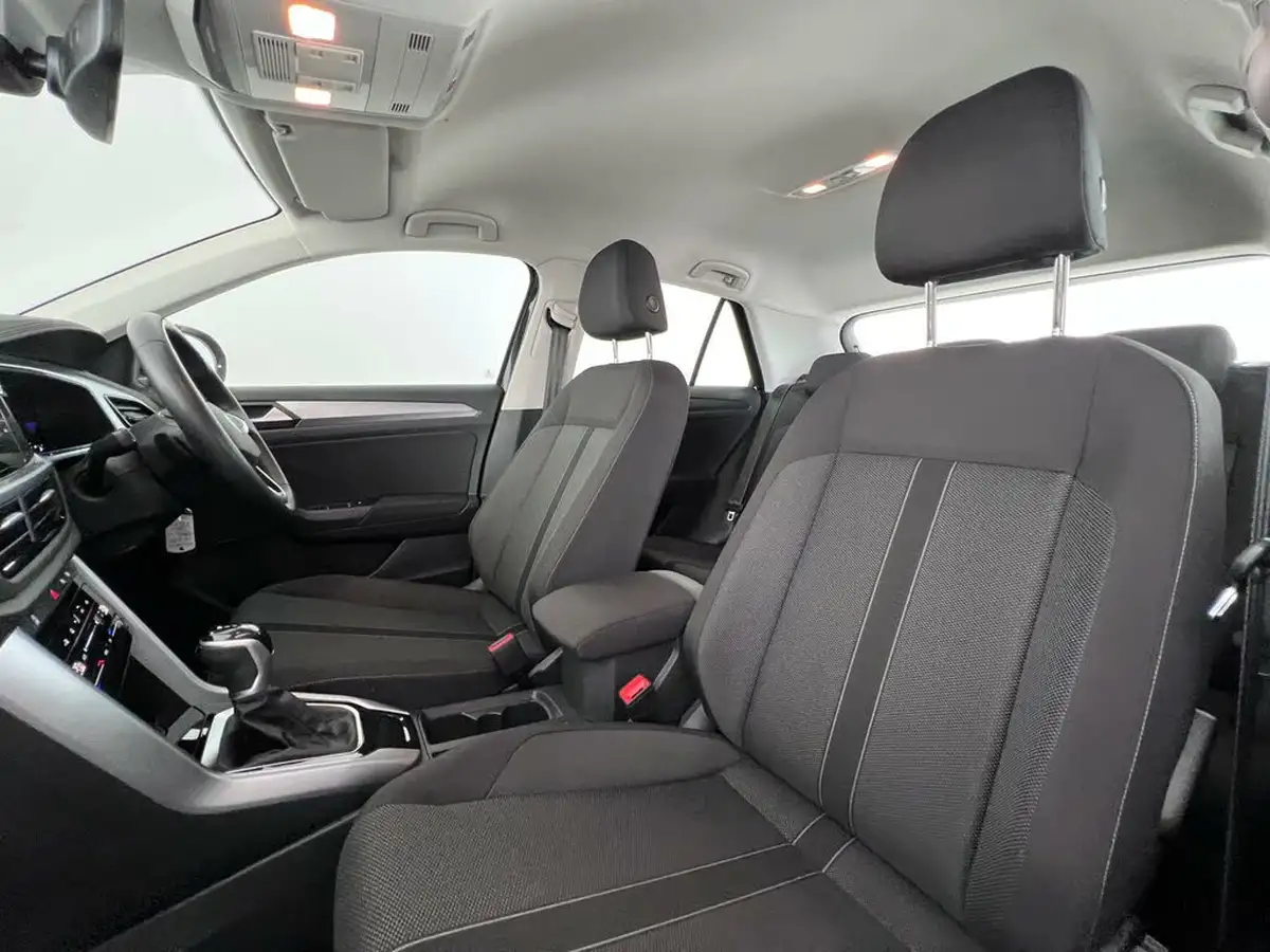 2022-volkswagen-t-roc-15-tsi-life-dsg-big-12