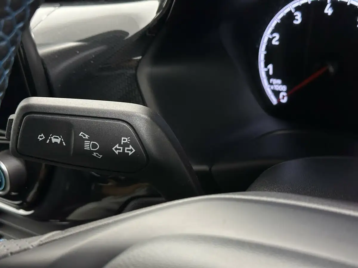 2019-ford-fiesta-15t-st-2-3d-big-10