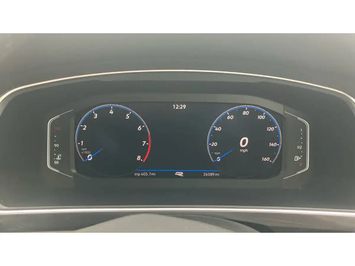 2022-volkswagen-tiguan-allspace-15-tsi-r-line-big-10