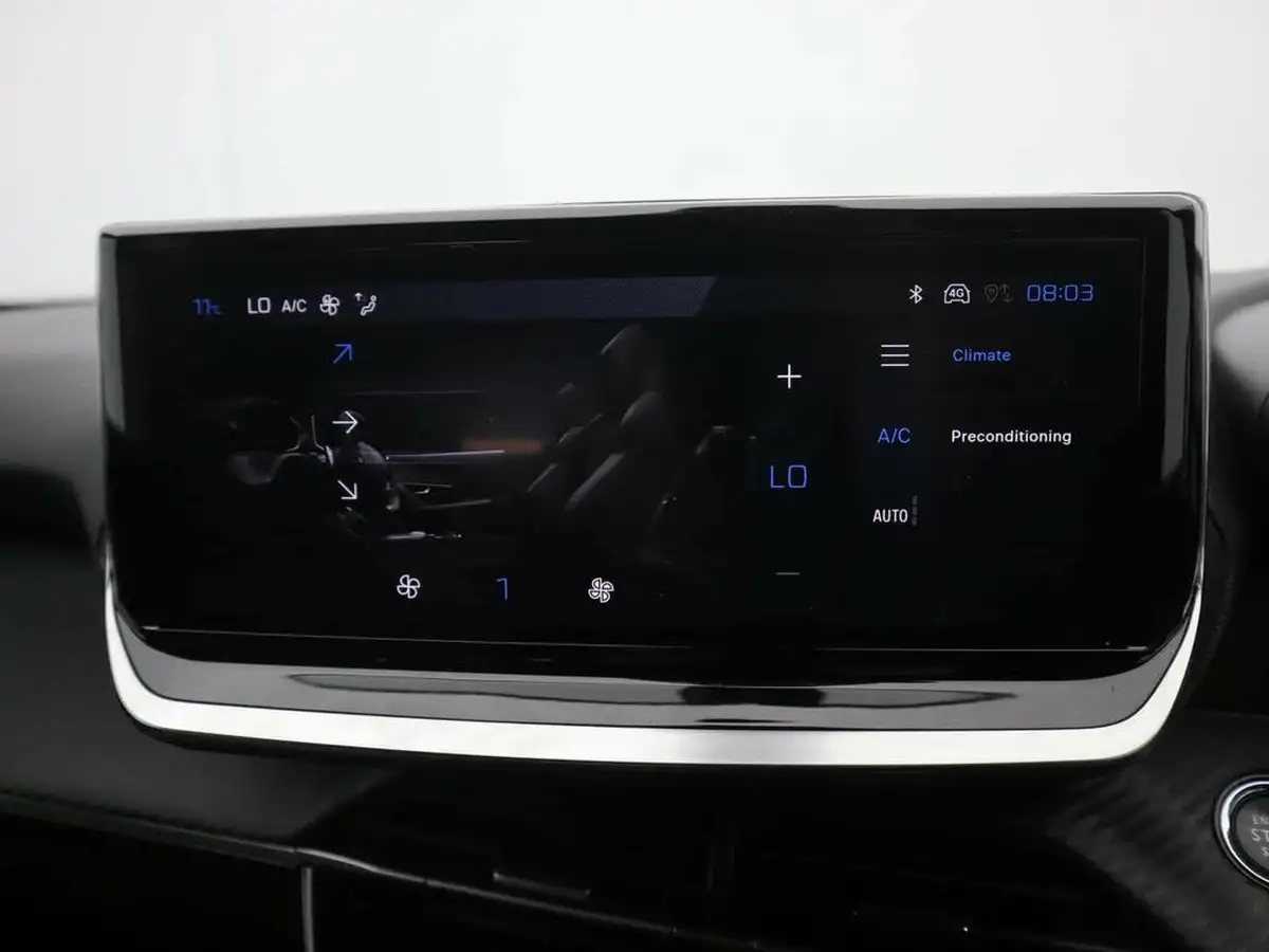 2024-peugeot-2008-suv-e-allure-136ps-50kwh-big-13