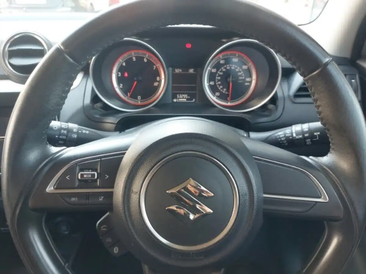 2017-suzuki-swift-10-boosterjet-sz-t-big-14