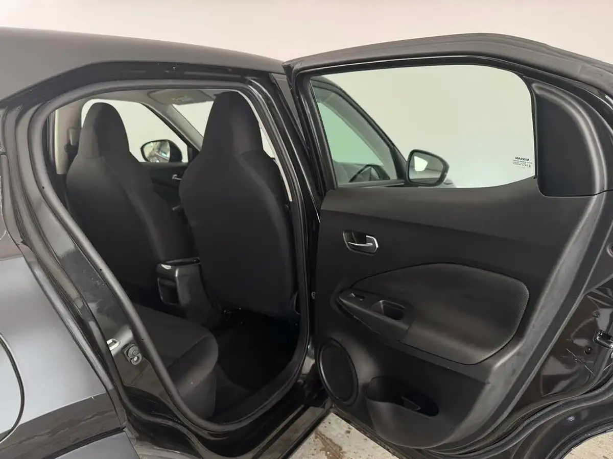 2022-nissan-juke-10-dig-t-acenta-big-15
