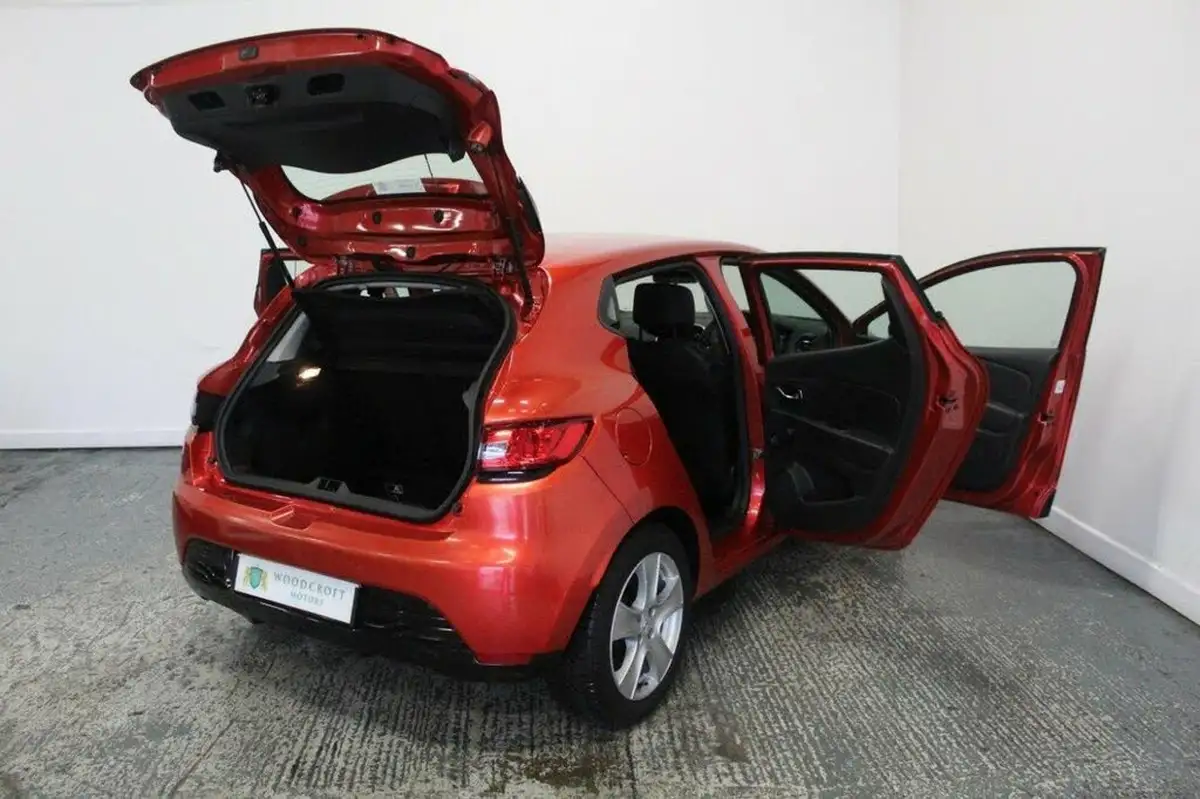 2015-renault-clio-12-dynamique-nav-big-12