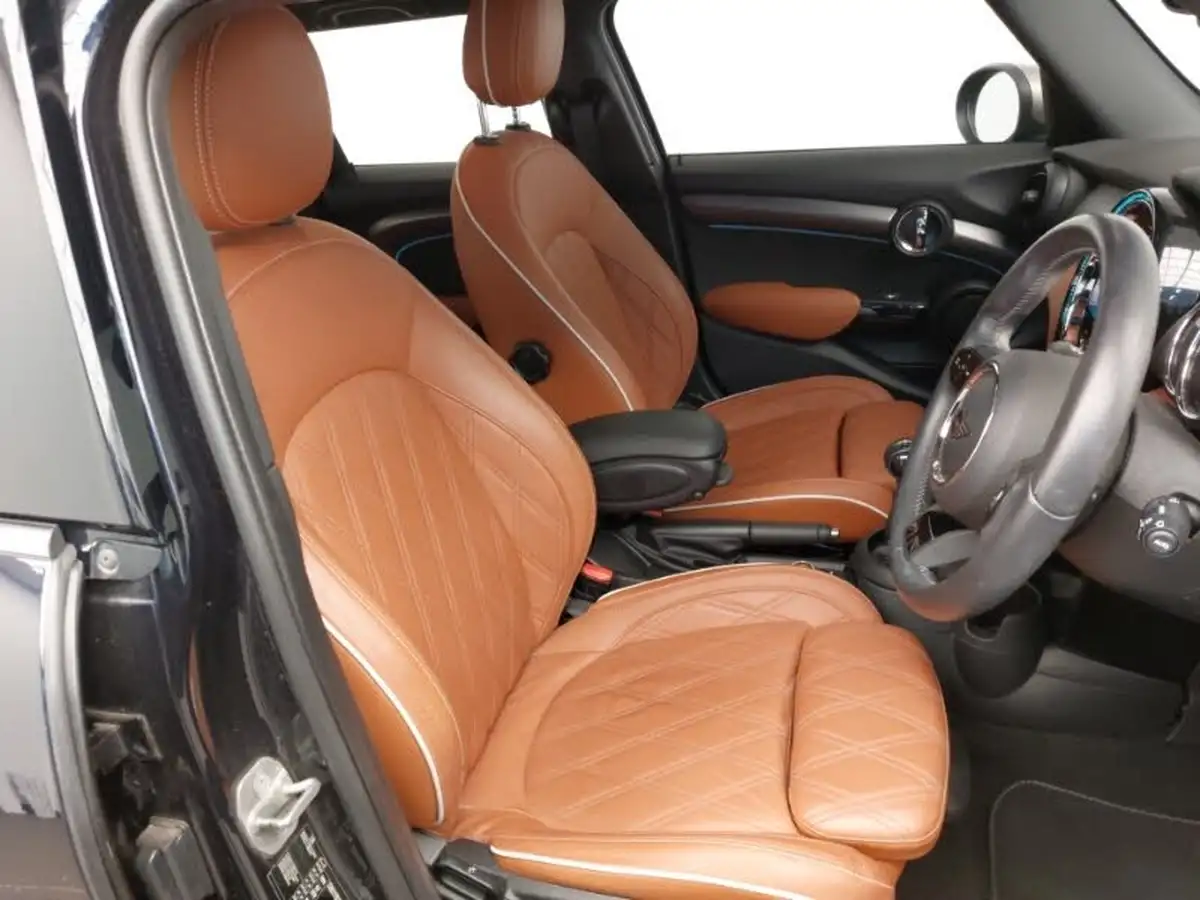 2021-mini-cooper-15-cooper-exclusive-hatchback-5d-big-10