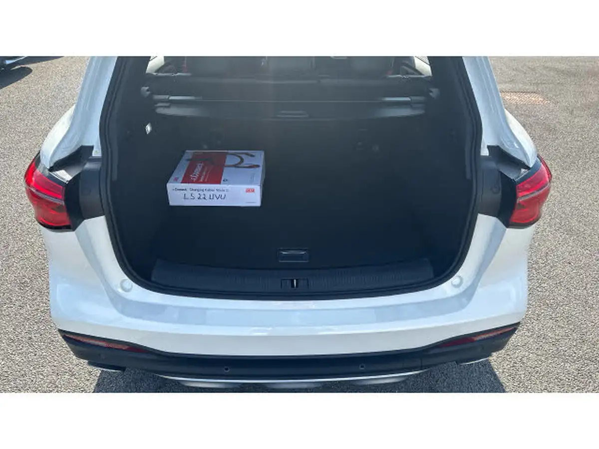 2022-mg-hs-15t-gdi-exclusive-258ps-plug-in-hybrid-auto-big-3