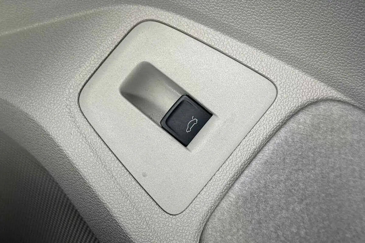 2021-volkswagen-tiguan-15-tsi-elegance-big-22
