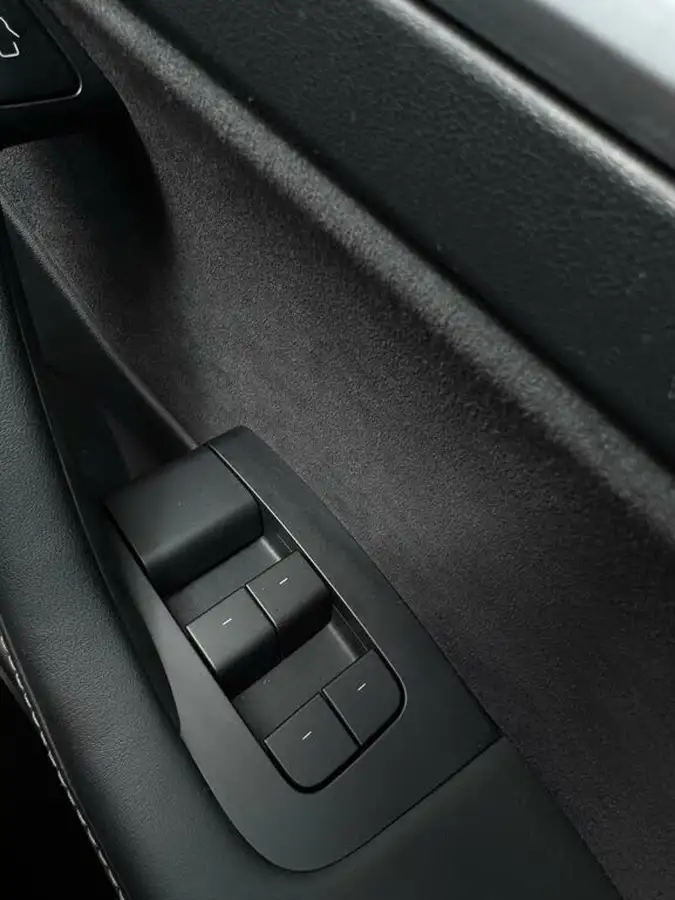 2021-tesla-model-3-e-long-range-4x4-big-39