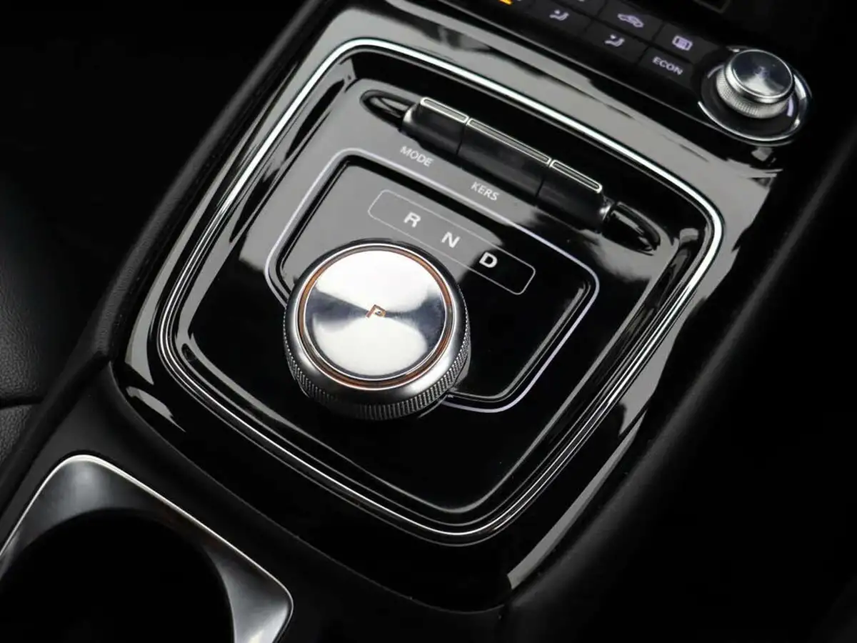 2022-mg-mg5-e-exclusive-ev-long-range-big-16