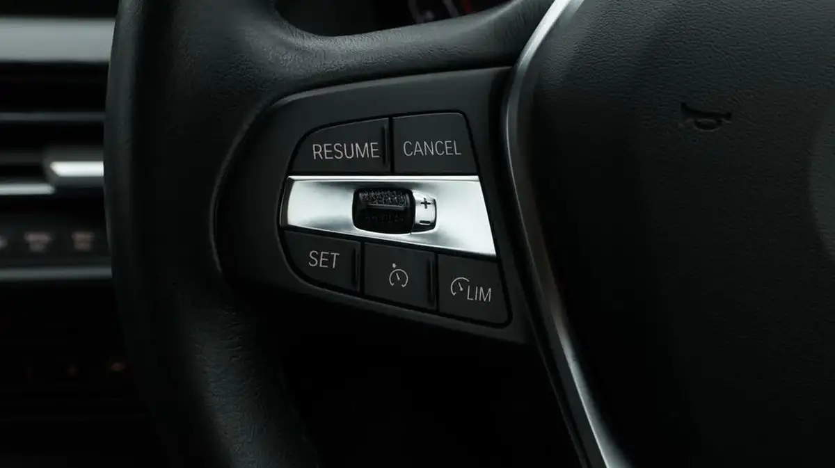 2022-bmw-1-series-15td-116d-sport-dct-big-23