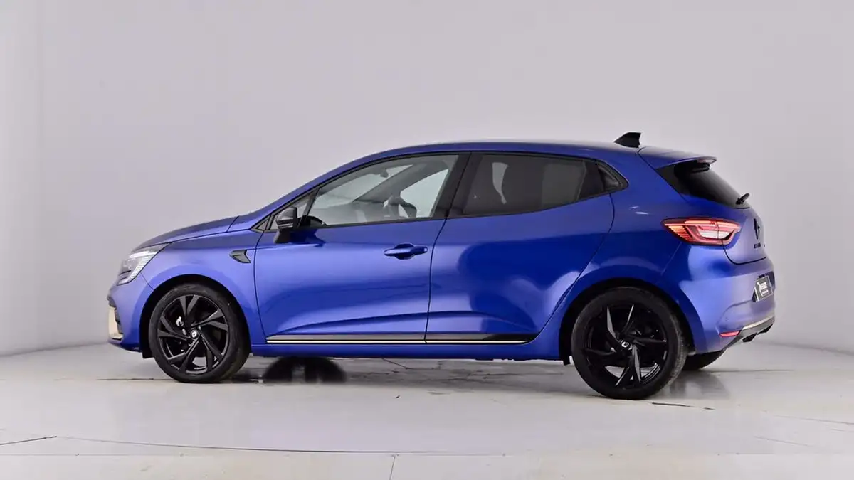 2023-renault-clio-16-engineered-big-64