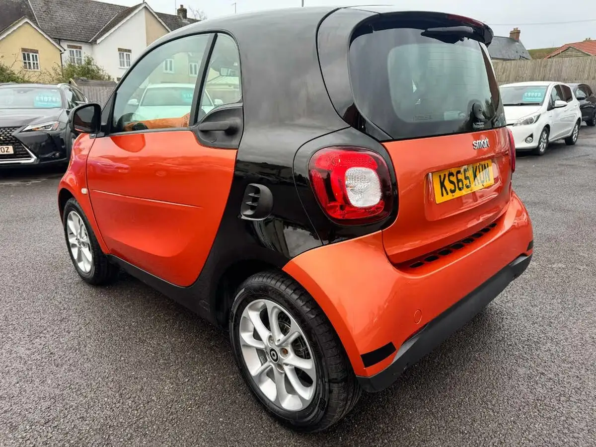 2015-smart-fortwo-10-passion-ss-big-5