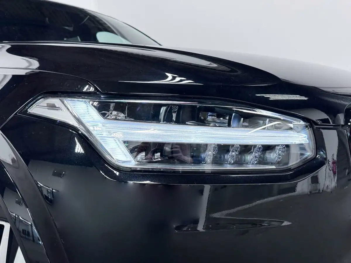 2022-volvo-xc90-20-t8-r-design-455bhp-big-11