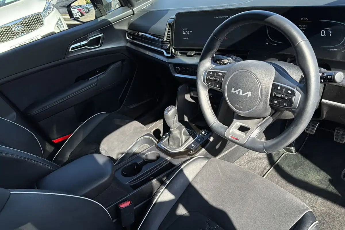 2024-kia-sportage-16-t-gdi-gt-line-157bhp-48v-big-8
