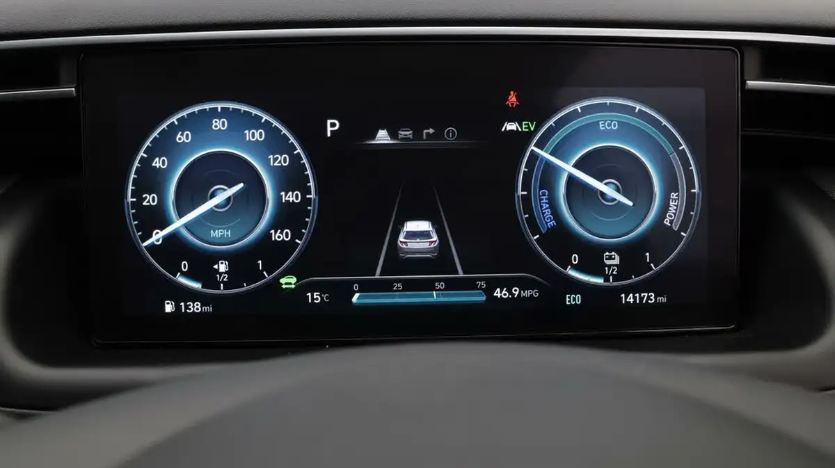 2023-hyundai-tucson-16-t-gdi-se-connect-230ps-hybrid-auto-big-10