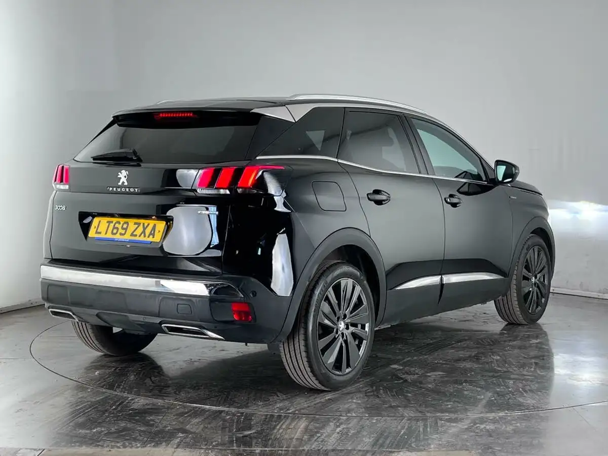 2019-peugeot-3008-suv-12-puretech-gt-line-eat8-big-3