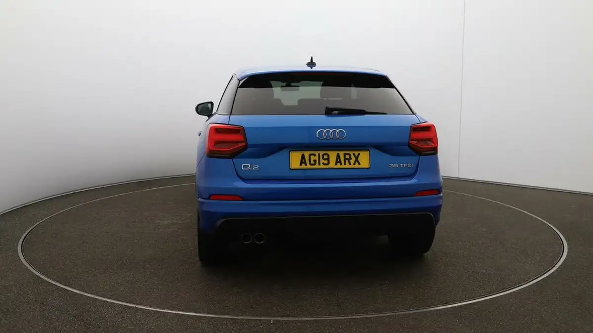 2019-audi-q2-15-35-tfsi-black-edition-cod-big-52