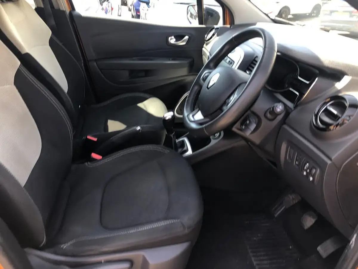 2019-renault-captur-15dci-iconic-90bhp-energy-ss-big-15