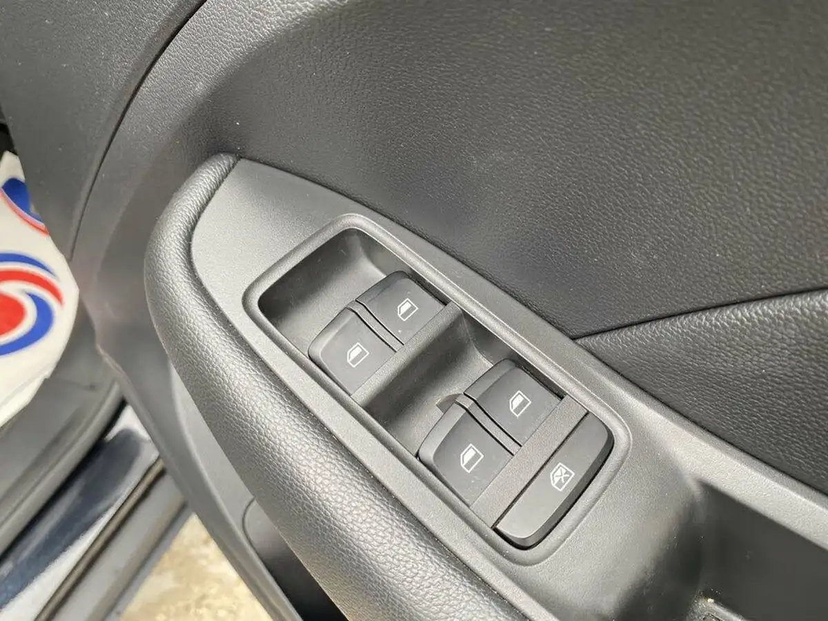 2018-mg-zs-suv-15-vti-tech-excite-big-49