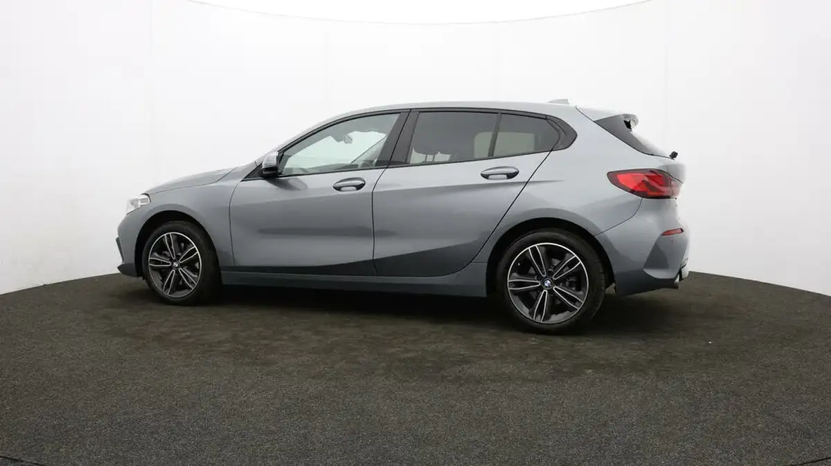2024-bmw-1-series-15-118i-sport-dct-big-63
