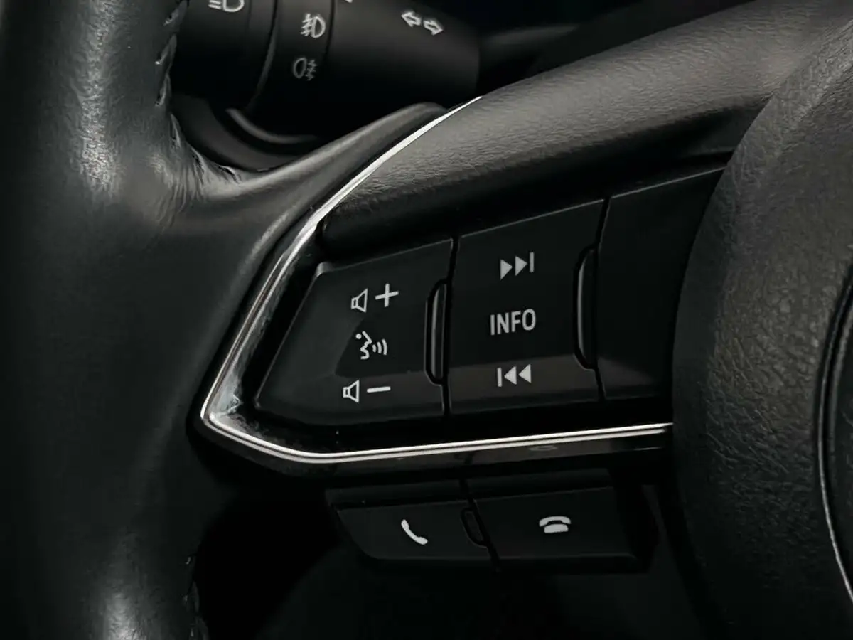 2018-mazda-mazda3-20-se-l-nav-hatchback-5d-auto-big-17