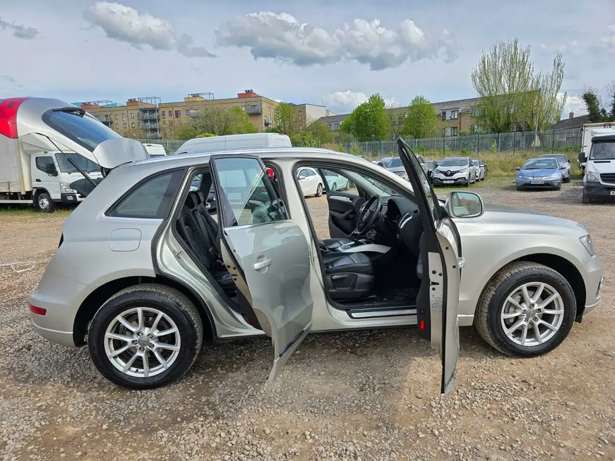 2013-audi-q5-20-quattro-se-180ps-big-16