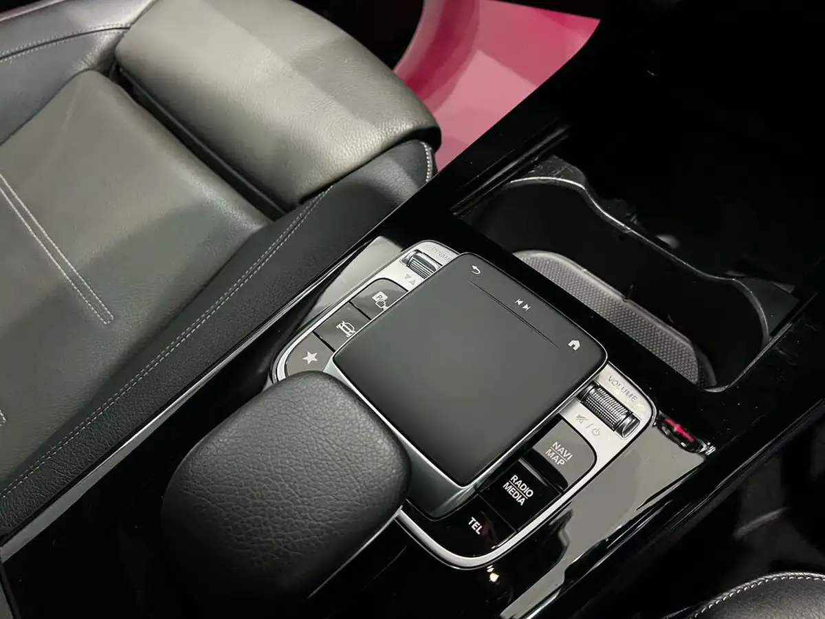 2019-mercedes-benz-cla-20-cla-220-amg-line-premium-coupe-4d-big-29