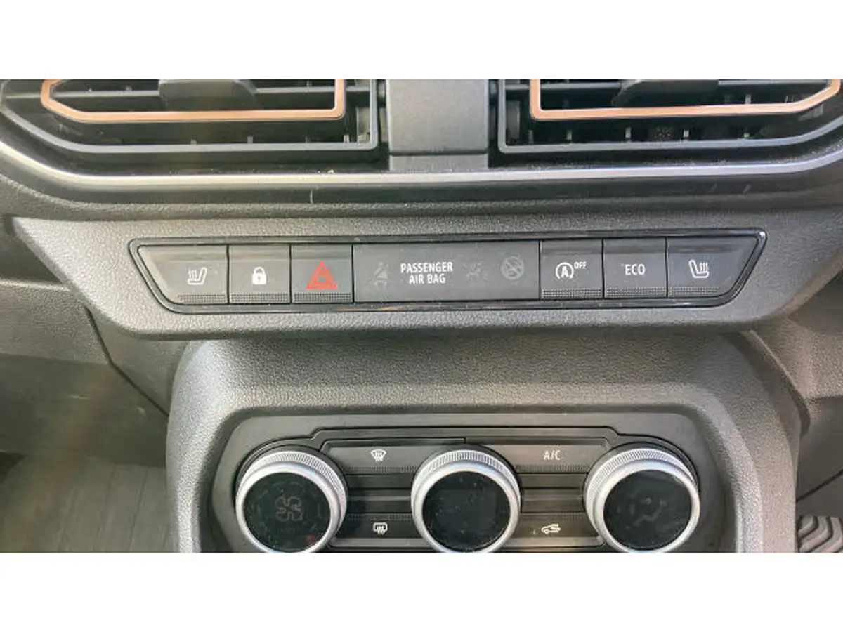 2024-dacia-sandero-stepway-10-tce-extreme-110bhp-big-25
