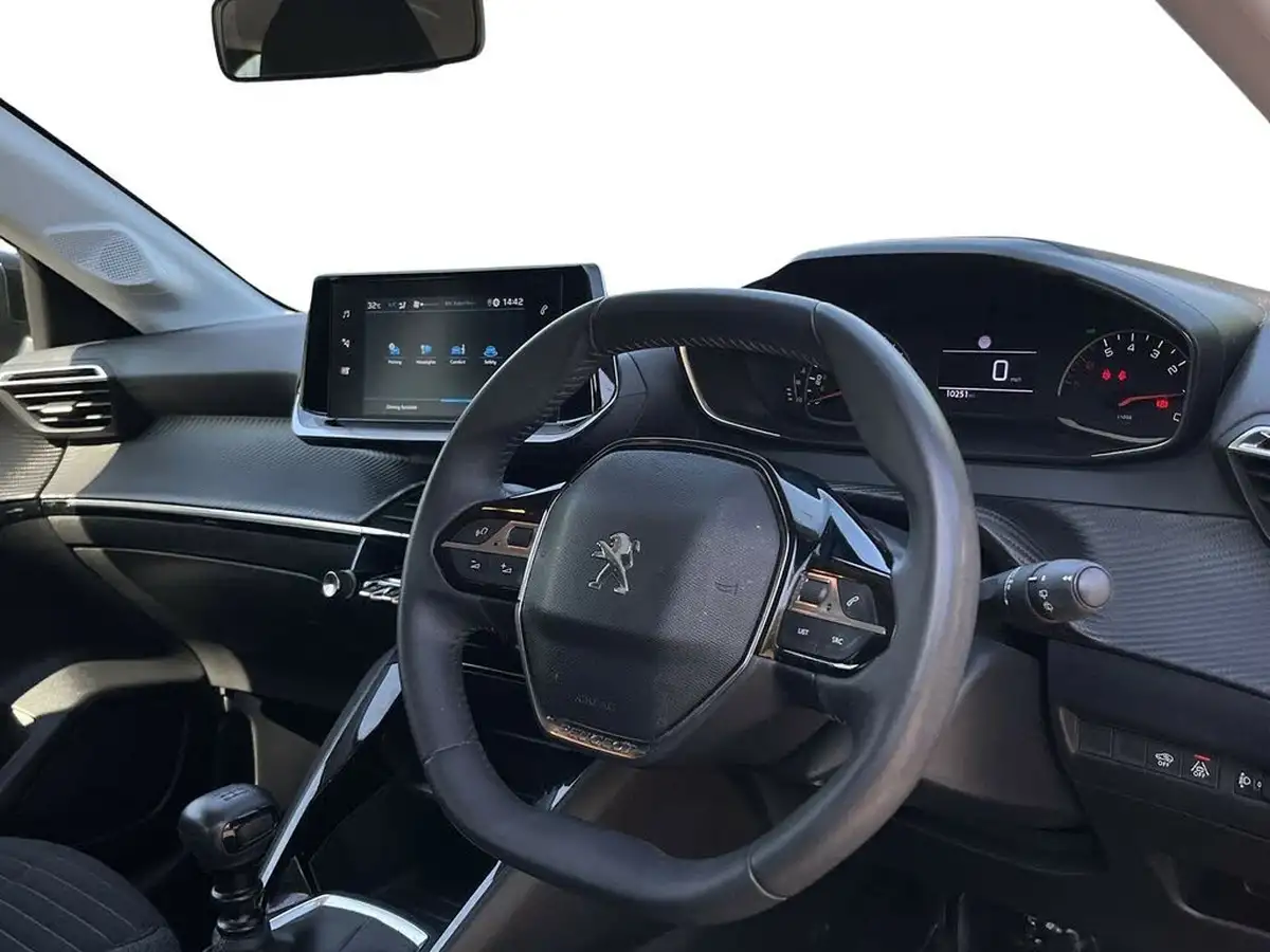 2022-peugeot-208-12-puretech-active-premium-100bhp-big-4